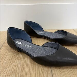 Dr. Scholl's Memory Foam Cool Fit Perforated Comfort Flats Black Pointed Toe 8.5